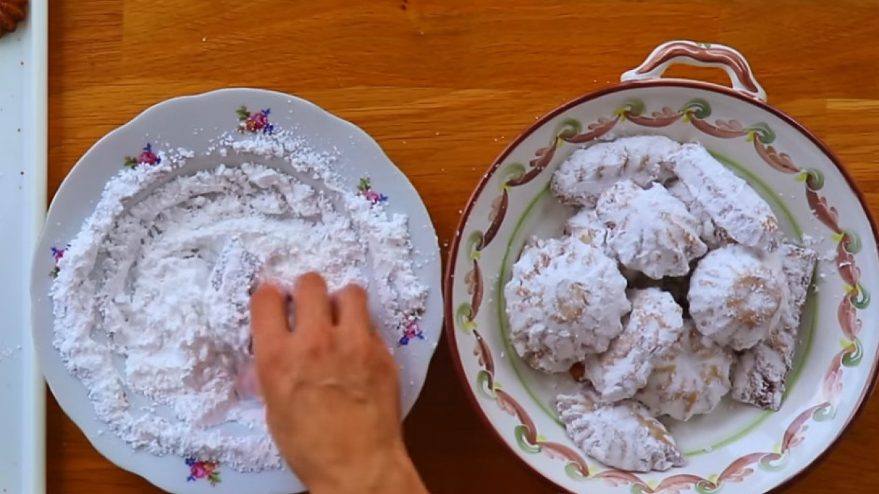 ВРАЋАЈУ У ДЕТИЊСТВО: Домаће шапице са машћу