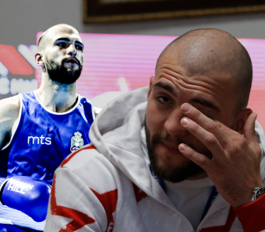 VELJKU RASCEPANA USNA: Oglasio se iz Rusije, sav krvav (FOTO)