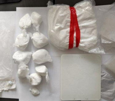 PAO DILER U STAROJ PAZOVI: Evo šta je sve pronađeno u stanu