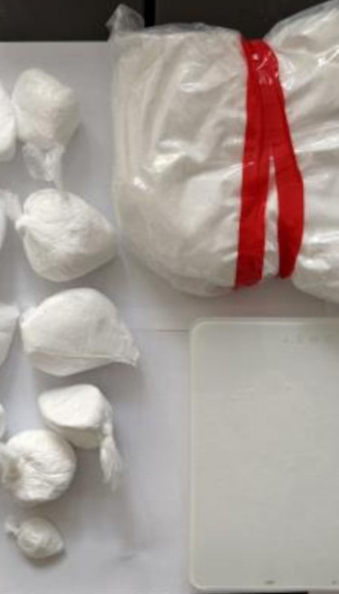 PAO DILER U STAROJ PAZOVI: Evo šta je sve pronađeno u stanu