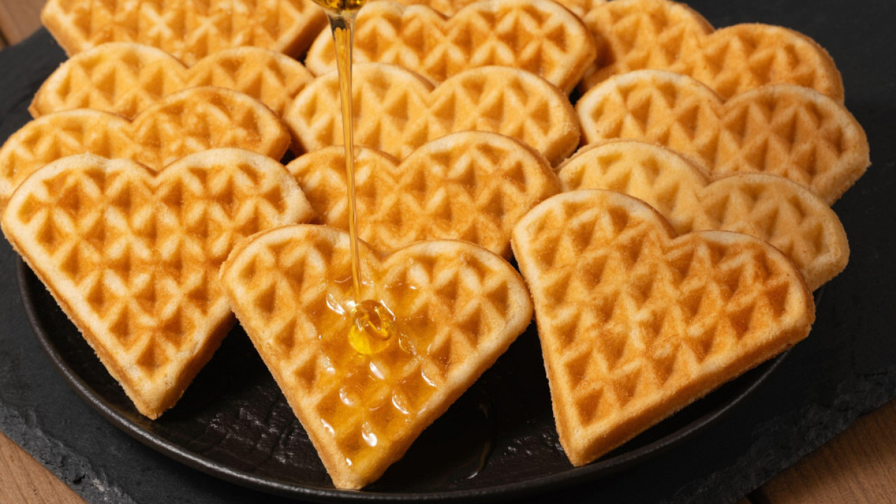 БАКИН КОЛАЧ СА БУНДЕВОМ: Укус који буди сва чула!