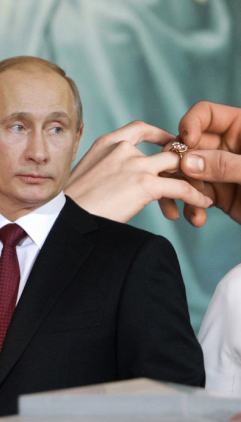 "МИСЛИЛА САМ ДА РАСКИДАМО..." Како је Путин запросио Људмилу