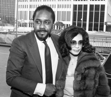 Slavni glumac Demond Vilson (77) preminuo u svom domu