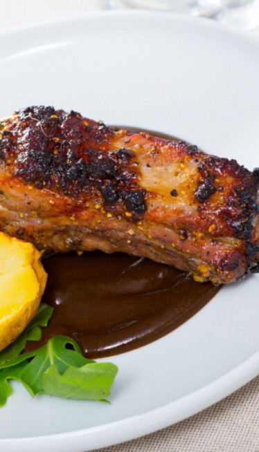 SVINJSKI FILE NA KAJMAKU: Neodoljivo mek i sočan