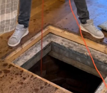 Реновирали кућу - нашли тајни отвор (ВИДЕО)