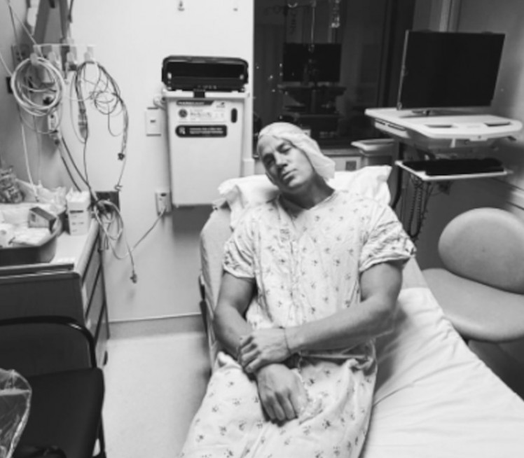 Slavni glumac hitno operisan: "Samo jedan dan, biće teško"