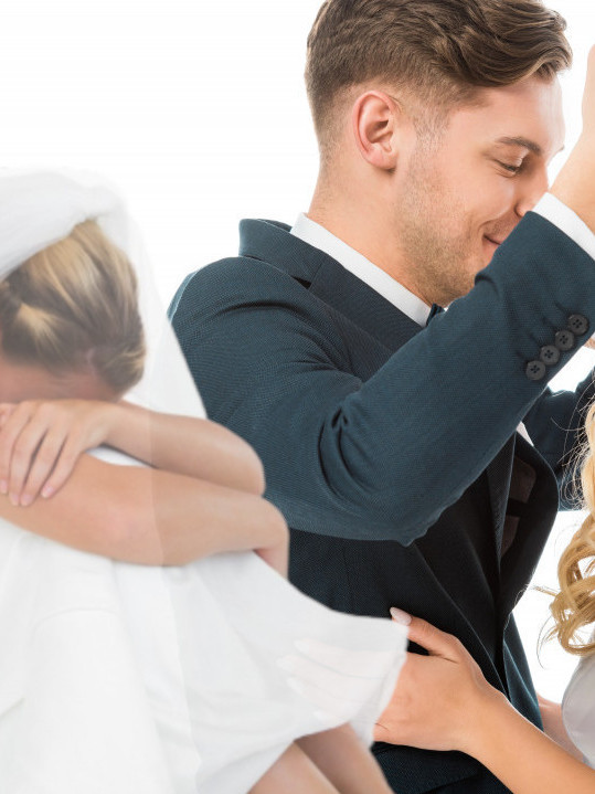 ИМАЛА ПОСЕБАН УСЛОВ: Млада забранила МАЈЦИ да дође на свадбу