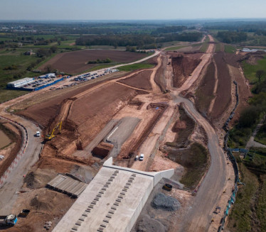 Kopali prugu, otkrili blago - 450.000 predmeta