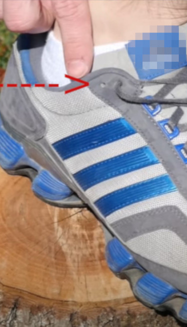 ОТКРИВАМО: Чему служе последње рупе за пертле на патикама