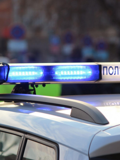 ТАКСИСТА ИЗБОДЕН НАСРЕД УЛИЦЕ: Хорор у Новом Саду