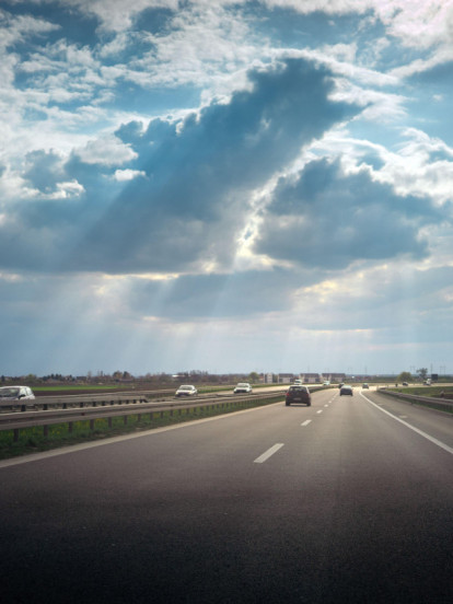 ПРОЛЕЋНИ ДАН ПРЕД НАМА: Температура и до 20 степени