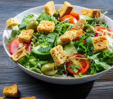 "ДУГА У ЧИНИЈИ": Здрава посна салата