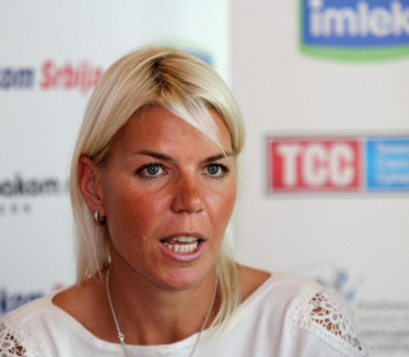 "VOLEĆU TE DOK DIŠEM": Poznati se opraštaju od Ječmenice