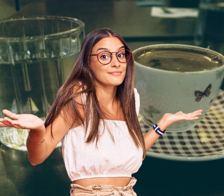 Зашто у кафићу уз кафу добијете и чашу воде? За пиће - НИЈЕ!