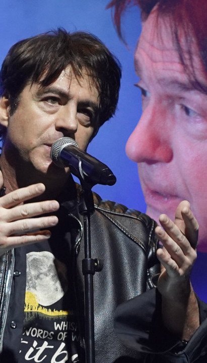 Boris gledao Čolinu devojku dok se kupa - završio u bolnici