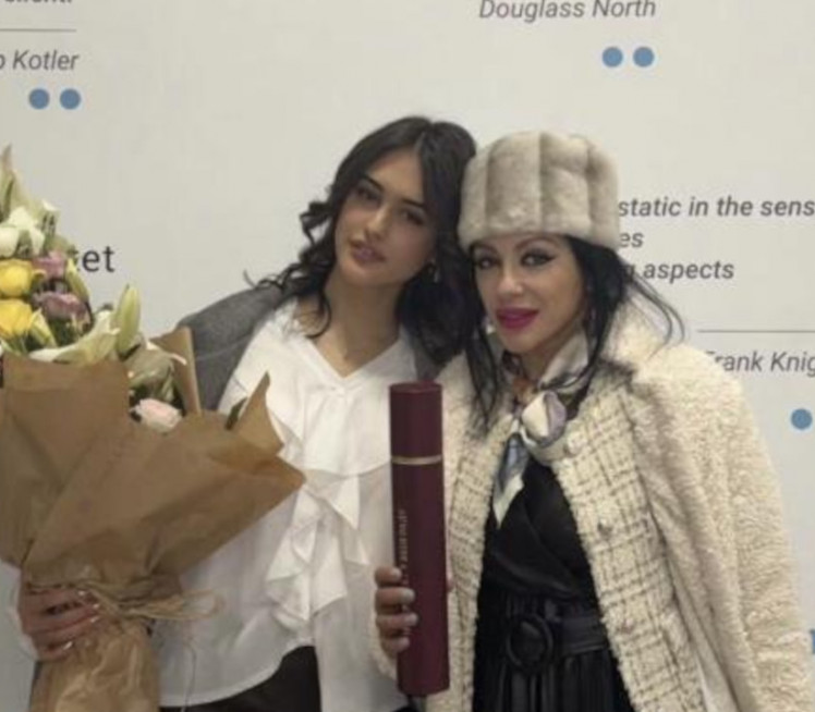 Дипломирала ћерка Весне Вукелић Венди - ево ШТА је завршила