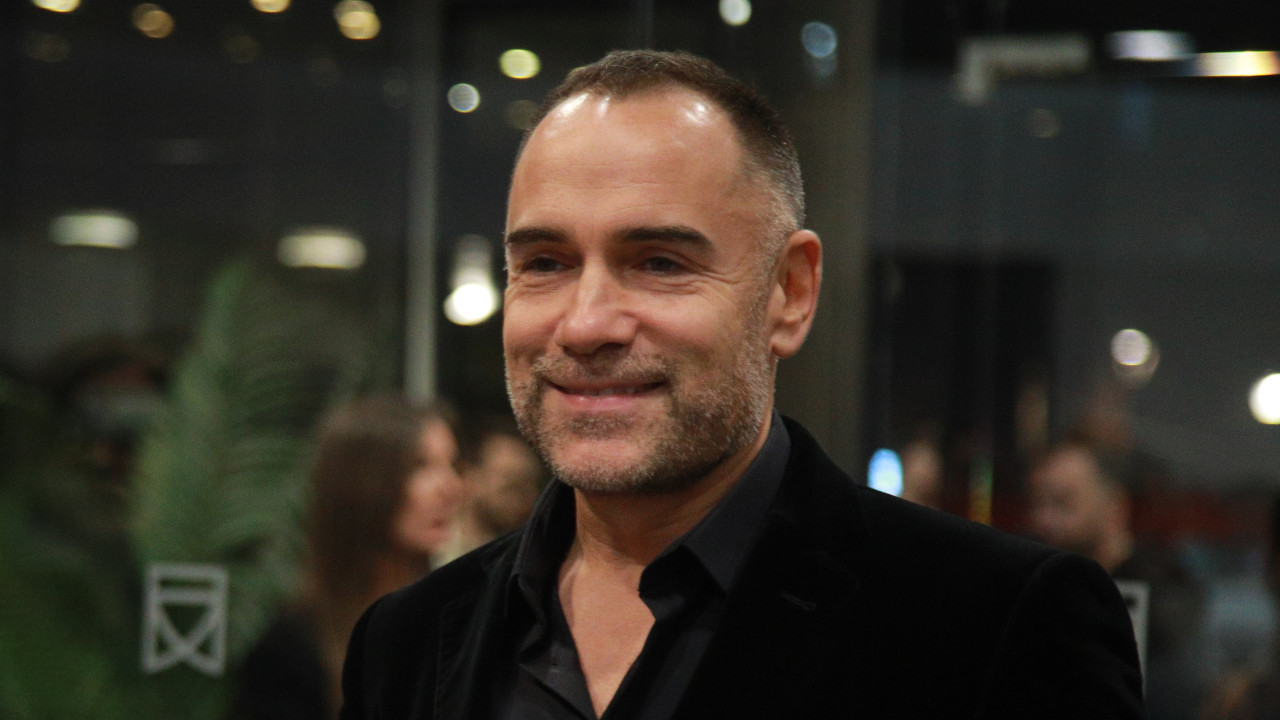 Срђан Тимаров усликан са новом девојком (ФОТО)