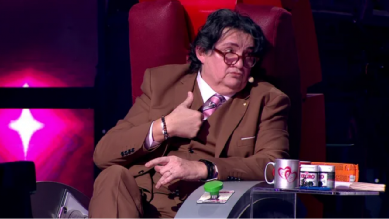 КЕМИШ ЉУТ: Напустио емисију после свађе (ВИДЕО)