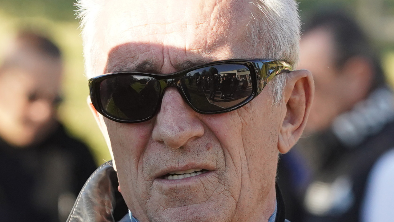 ОГЛАСИО СЕ ШЕКИЈЕВ БРАТ Убила му се жена:"Збунио се,знао је"