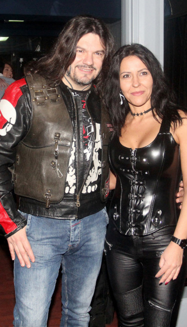 "НЕ ПОСТОЈИ НИКАКАВ УЧЕНИК": Ћерка узвратила Аци Амадеусу