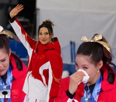 ЗЛАТО, ПА УЖАСНЕ ВЕСТИ Њена смрт потресла најлепшу олимпијку