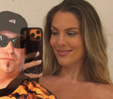 Растина девојка БЕЗ БРУСА - ужива на мору (ФОТО)