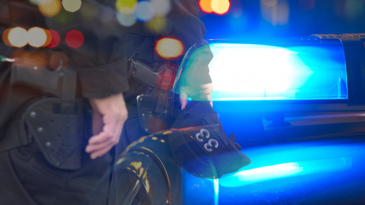 KRVAVA KONTROLA: Ubijena dva policajca, napadač likvidiran