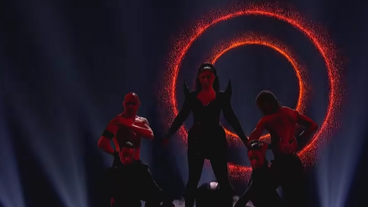 Победила у "Првом гласу" па се повукла,сад се вратила на ПЗЕ