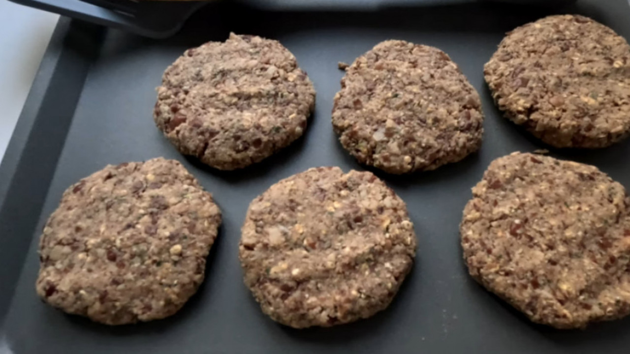 POSNE PLJESKAVICE OD SOJE: Neodoljivo ukusne i zdrave