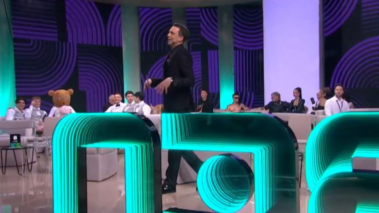 NEŠTO PUKLO U STUDIJU: Voditelj hitro reagovao