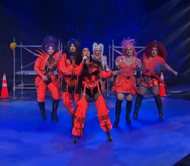 HAREMKE: Nastup posvećujemo radnicima na građevini u Beču