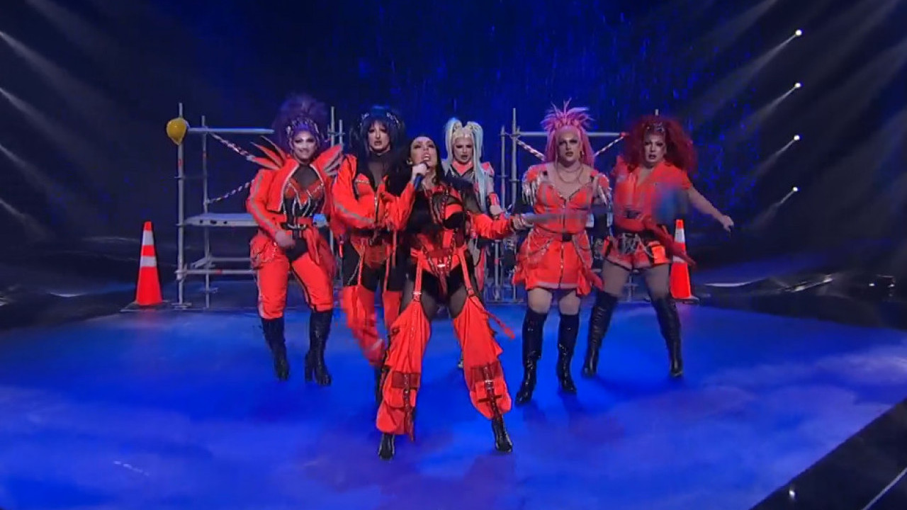 HAREMKE: Nastup posvećujemo radnicima na građevini u Beču