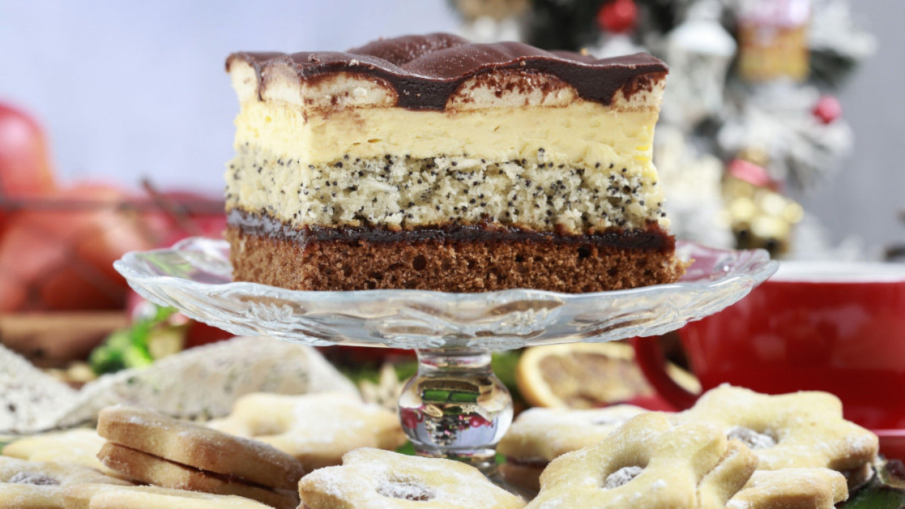 KOLAČ SA MAKOM: Idealan spoj ukusa- odličan za vreme posta!