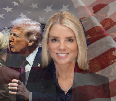 СКАНДАЛ У САД Трамп отпустио плавушу, пала државна тужитељка