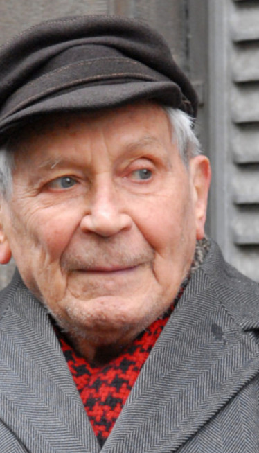 ПРВА ЉУБАВ ВЛАДЕТЕ ЈЕРОТИЋА: Удата докторка га је излечила