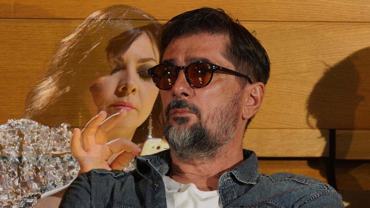 "КАКО ЛЕП ПАР!" Испливале слике Војина са познатом певачицом