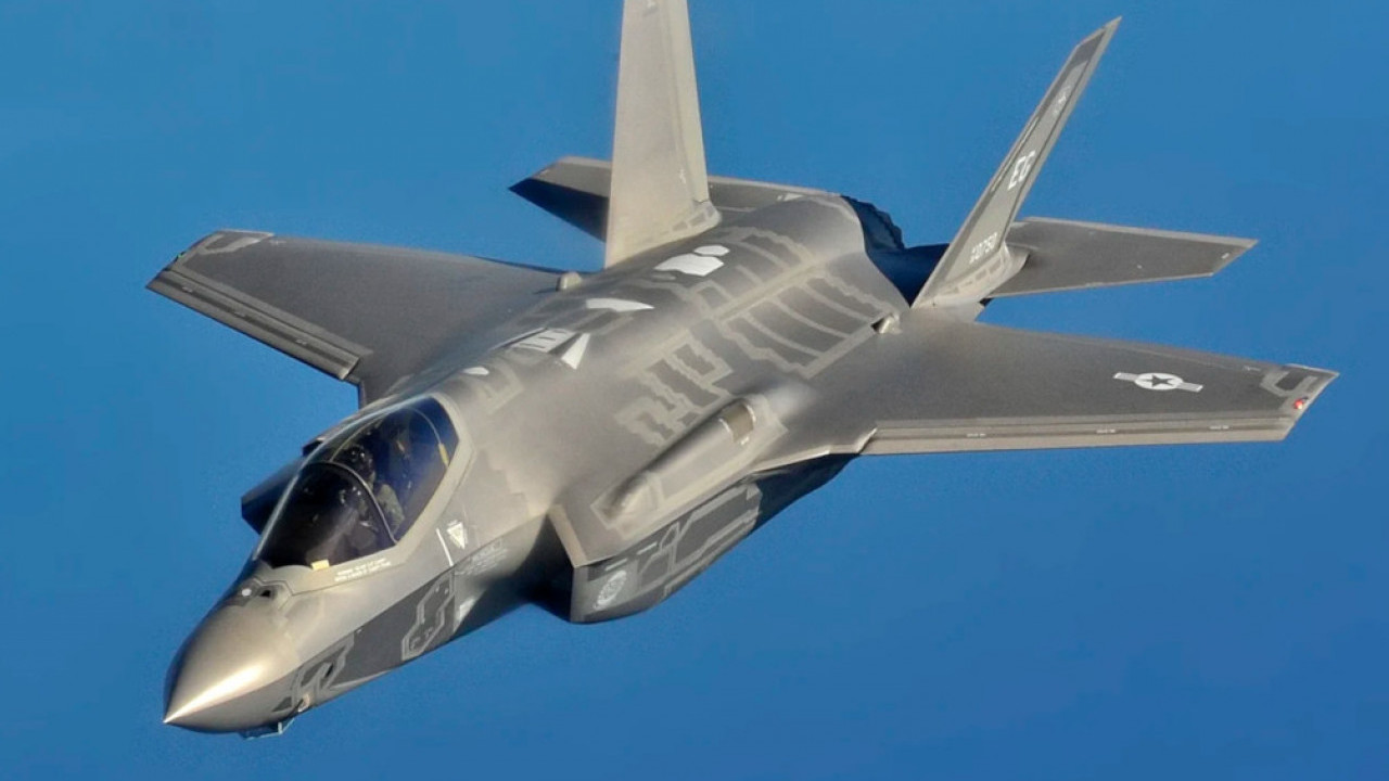 SAD bombe stižu na granicu s RUS:"Hitno postavite lovce F35"