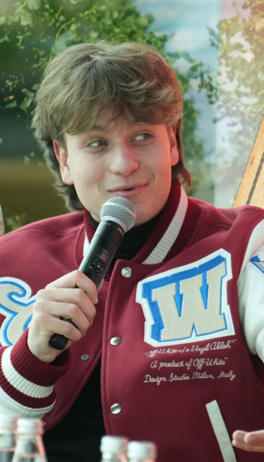 RADIO NA 40°: Verujete li ČIME se Jakov bavio pre pevanja?