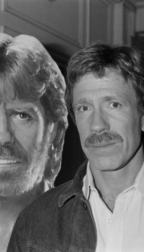 "LJUDI, JE L' MOGUĆE?!" Čakova poslednja objava - na rođendan