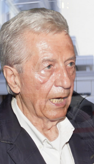 "ОСТАВИТЕ МЕ!" Огласио се Илић након вести да је у Ургентном