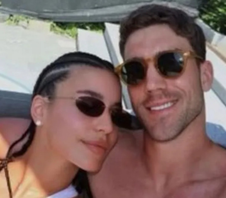 Ko je lepa Vanja koja je RASKINULA sa Dušanom Vlahovićem?