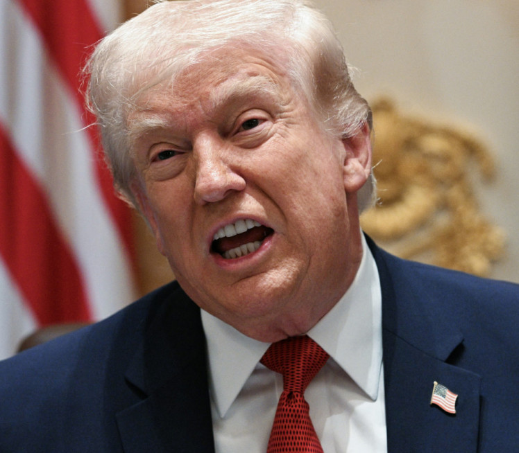 "Није мислио да ће ме љубити у задњицу, али сада мора..."