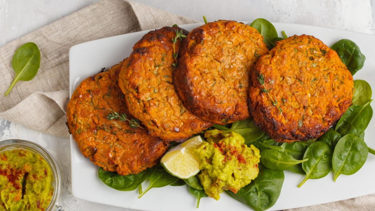 POSNE PLJESKAVICE OD KROMPIRA: Osvajaju ukusom!