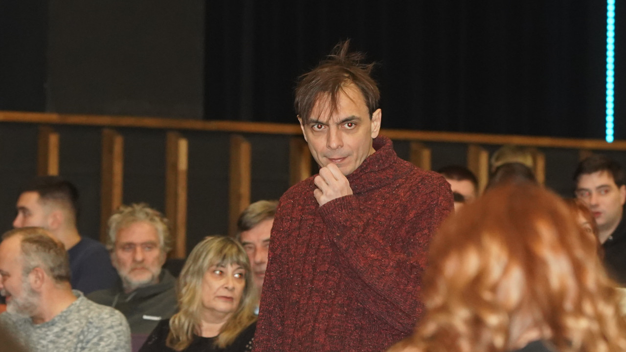 POZNATA DAMA: Znate li ko je žena glumca Bojana Žirovića?