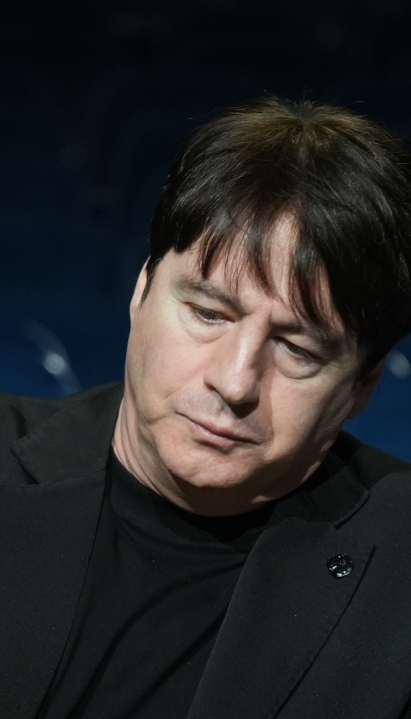 "САД САМ САМ НА ОВОМ СВЕТУ..." Певачу преминула мајка