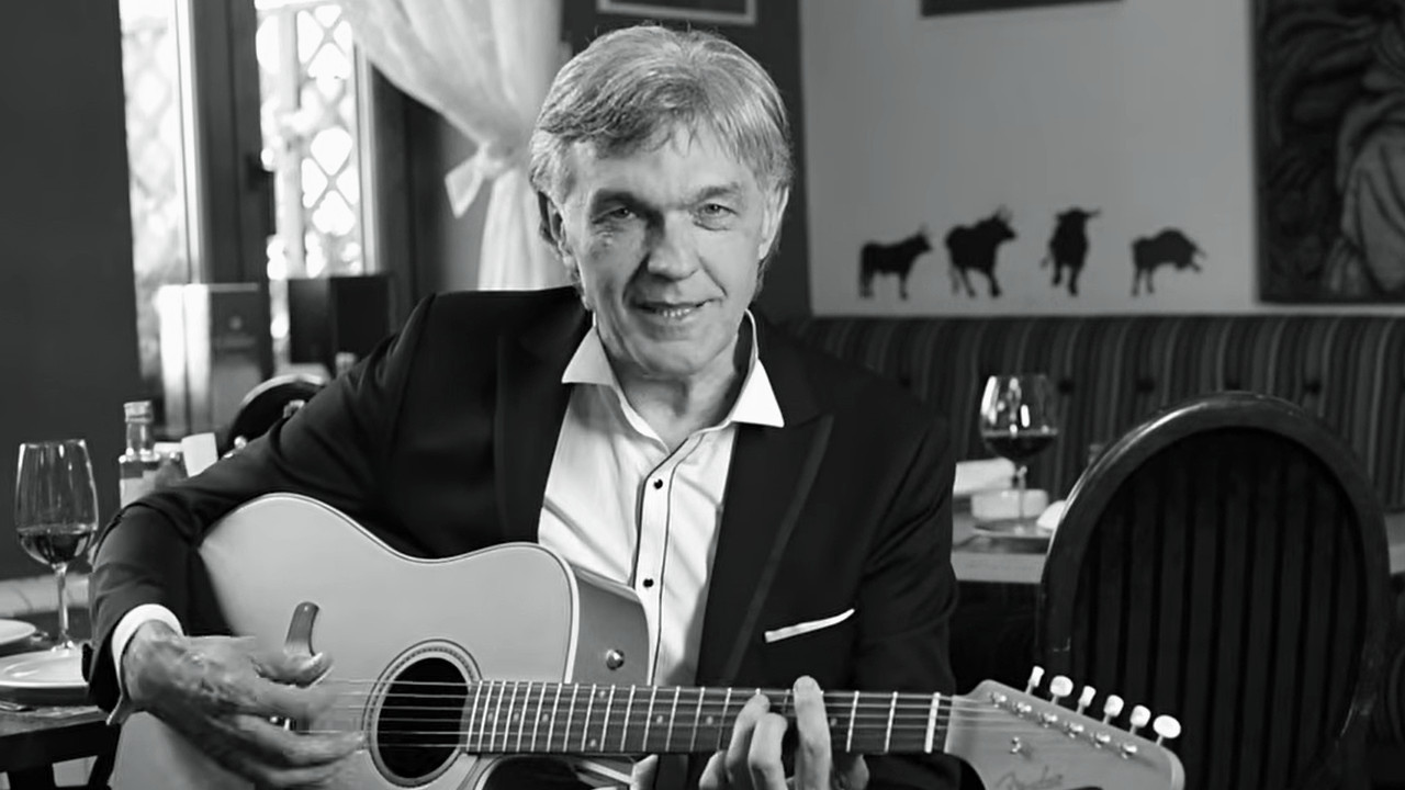 PREMINUO POSLE TEŠKE BOLESTI: Ko je bio Mikan Kozomara