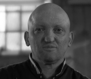 ПРЕМИНУО БИБА СТРУЈА: Српски феномен умро у 69. години