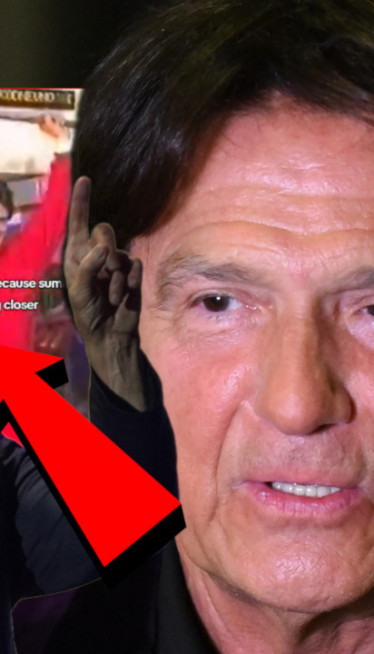 СНИМАК СТАР 30 ЛЕТА: Запалио мреже - млади Чола у теретани