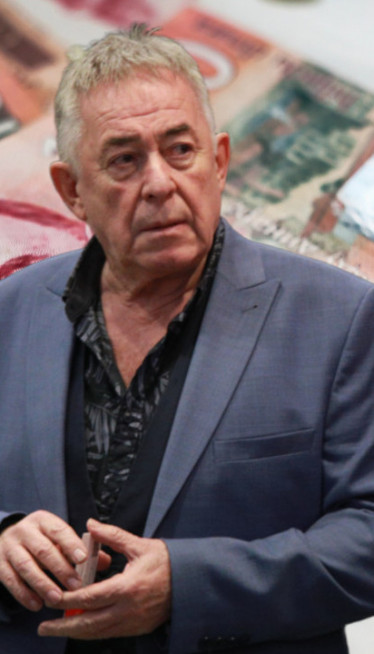 Tražio 50.000 poznatom Srbinu, SLAGAO ga "Za gaće i čarape"