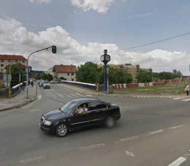 NEVERICA Izbacili ga iz kafane,on ugasio struju u celom LJigu